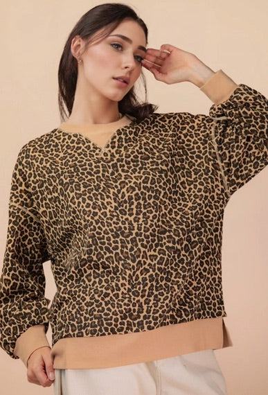 Leopard & Camo Printed Knit Casual Top